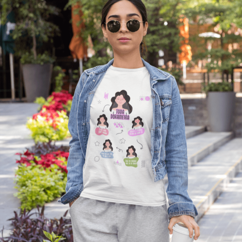 t-shirt-mockup-of-an-athleisure-styled-woman-32470